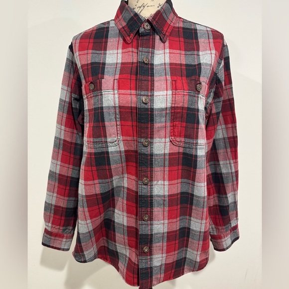 Duluth Trading Flannel Button Down Shirt Size Medium Red Plaid Long Sleeve - Picture 7 of 7